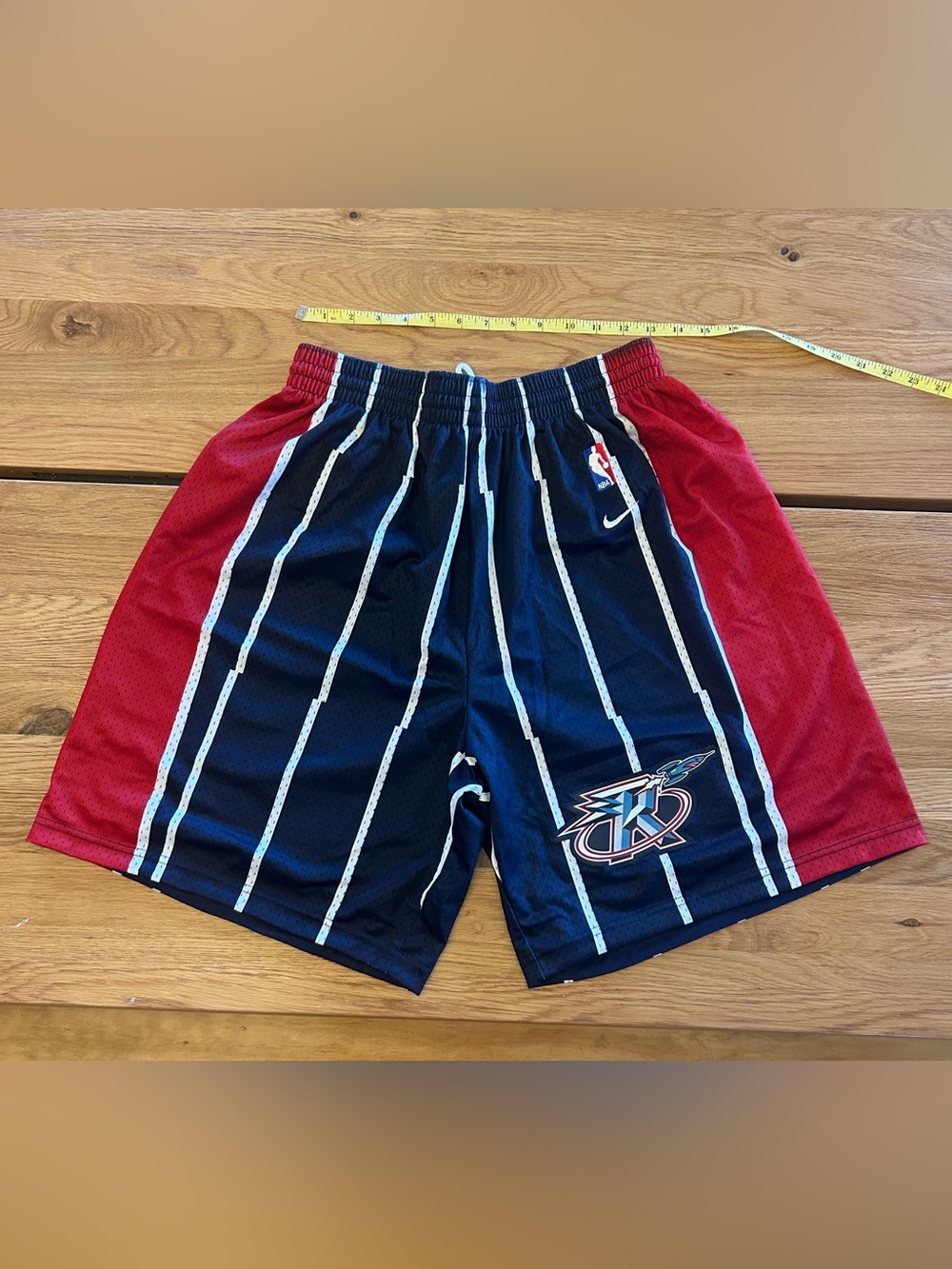 NIKE NBA Houston Rockets Swingman Shorts - Size L - 100% Authentic - ‘01-‘03 Era